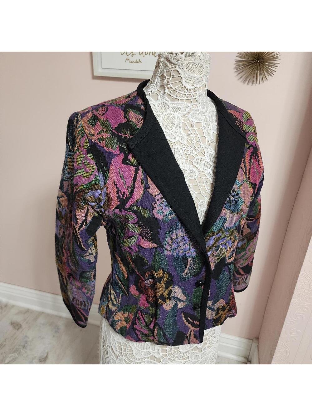 Flawless SOKO Tapestry Blazer Jacket 10 M Floral unique light weight